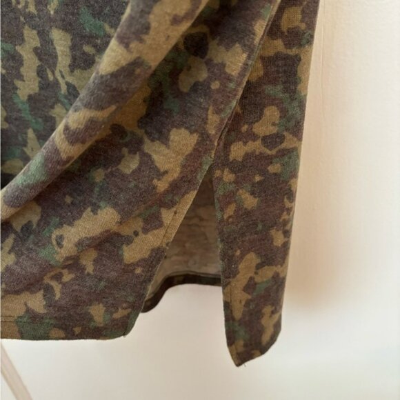 Ladies XS camouflage T-Shirt - Picture 5 of 5